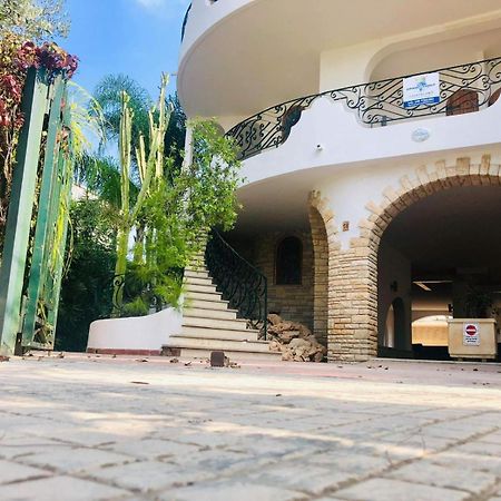 Villa Gaudi ซันตีซิโดโร ภายนอก รูปภาพ