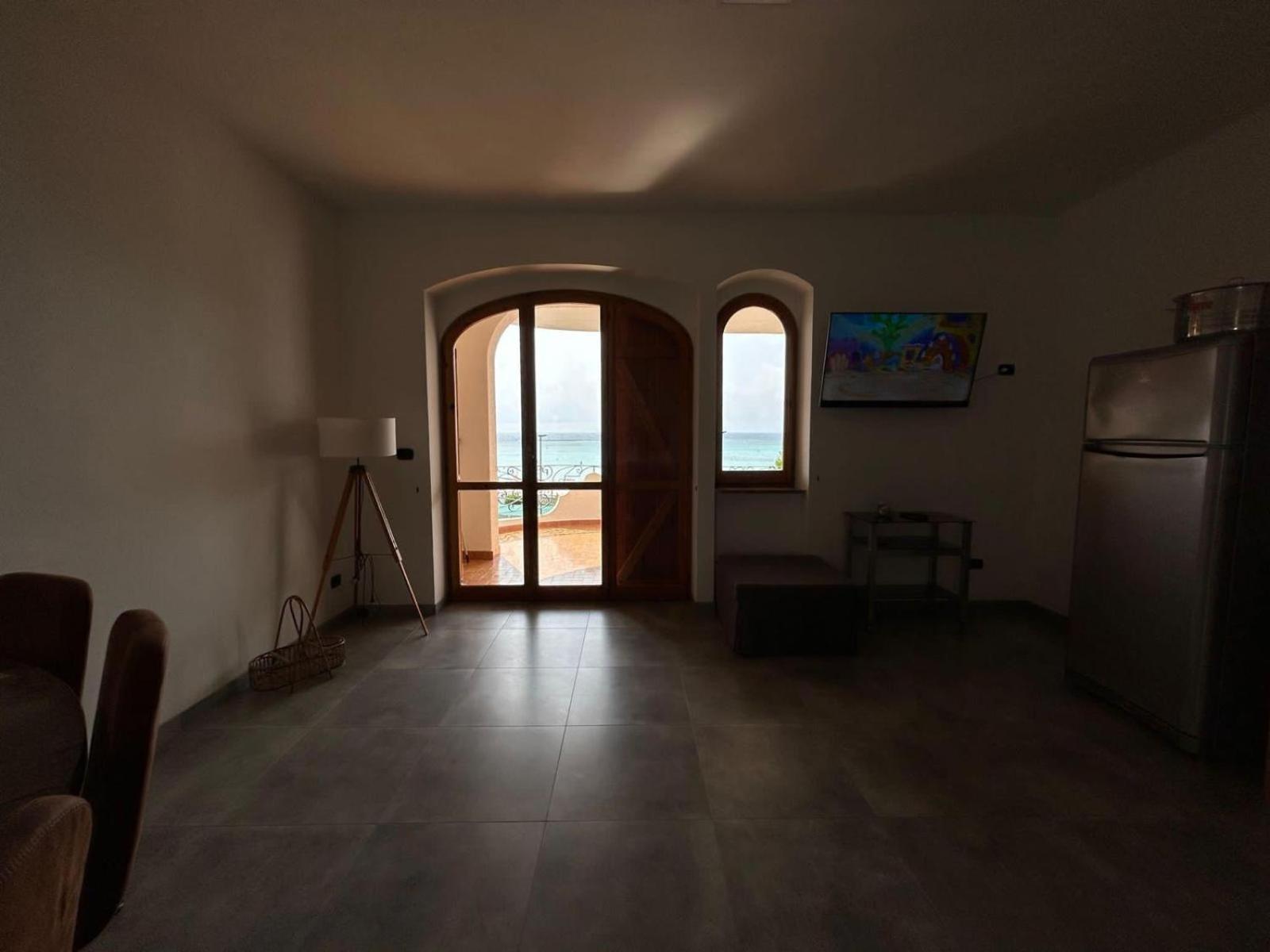 Villa Gaudi ซันตีซิโดโร ภายนอก รูปภาพ